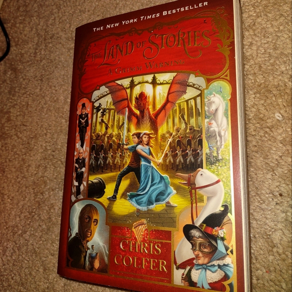 (SIGNED) Land of Stories: A Grimm Warning